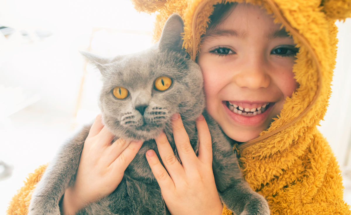 Pets & Children: How to Properly & Safely Help Them Get Along
